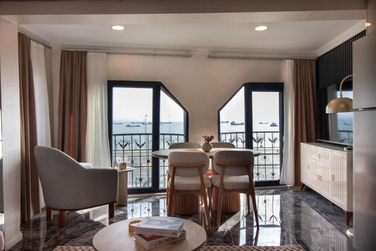 Luxurious & Elegant 2br W Stunning Views Istanbul
